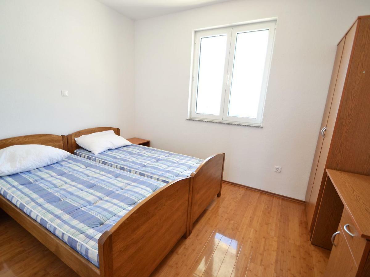 Apartment Golub-2 By Interhome Цесариця Екстер'єр фото